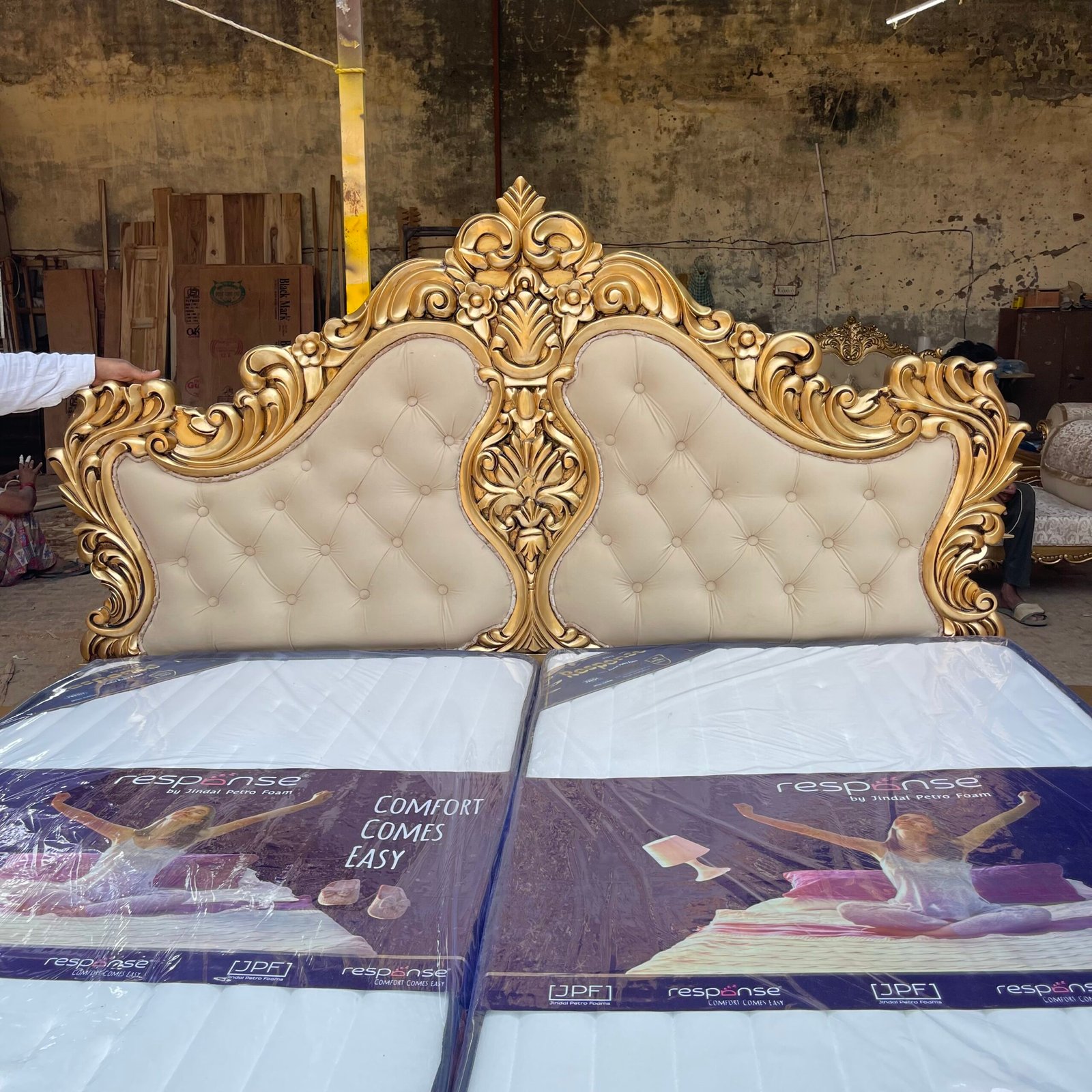 Wooden Handcrafted Bed - Image 5